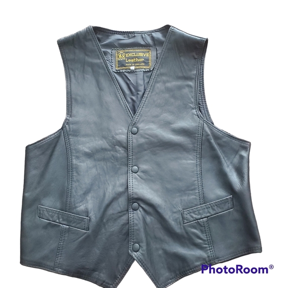 Gray Women's Vest - Picture 1 of 8
